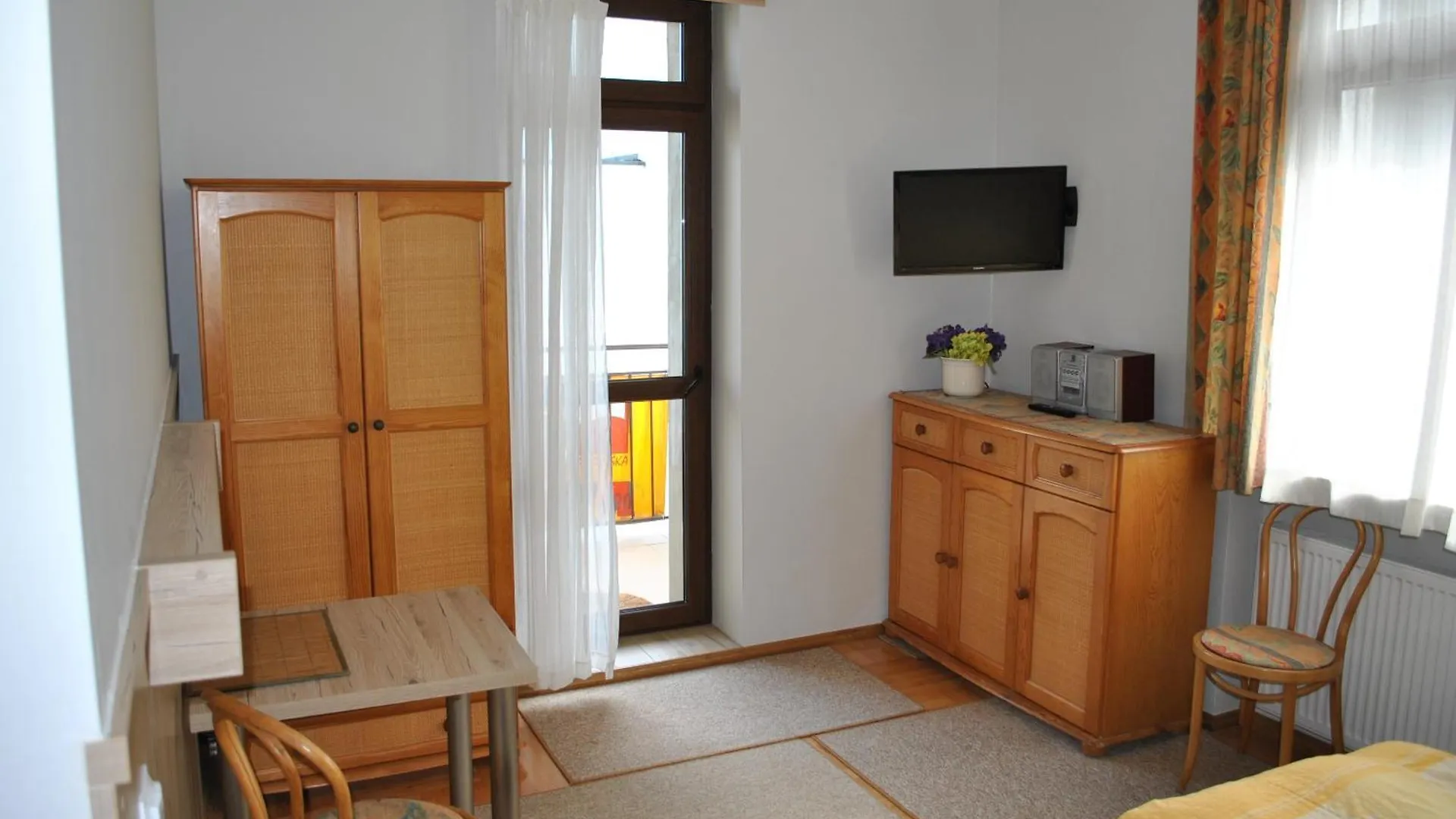 Pokoje Z Lazienkami Apartment Kolobrzeg
